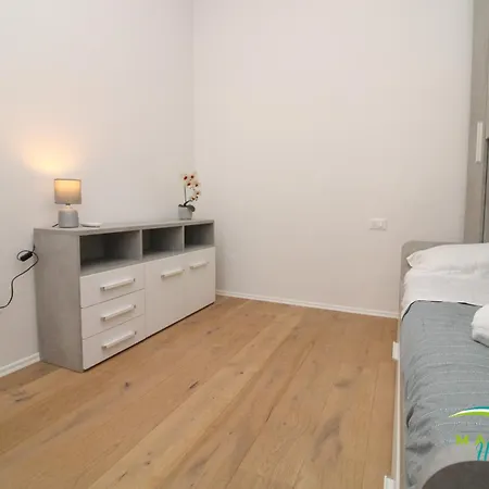 Maremma Holidays:girasole Apartment Follonica